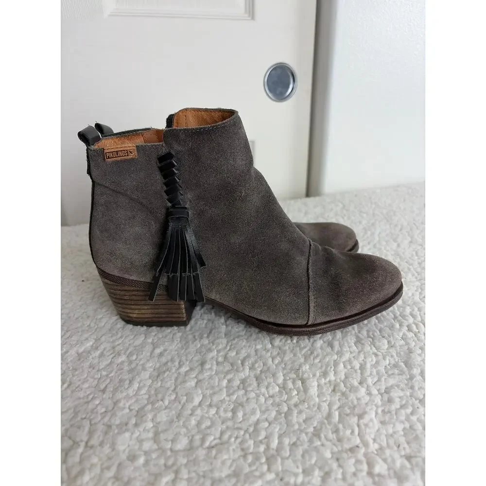 Pikolinos‎ Womens Grey Suede Booties Size 40 9.5 Baqueira Block Heel Tassel